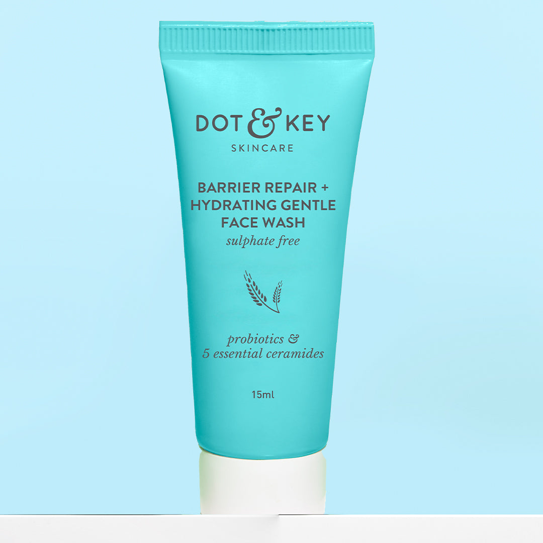 Dot & Key Barrier Repair Gentle Hydrating Face Wash
Dot & Key Barrier Repair Gentle Hydrating Face Wash